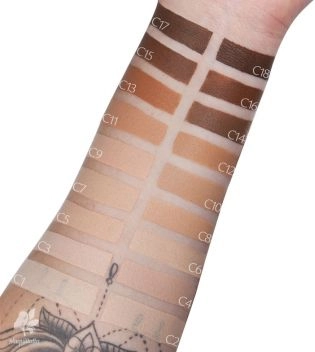 CORRECTOR LIQUIDO CONCEAL&DEFINE C6 Revolution - Imagen 2