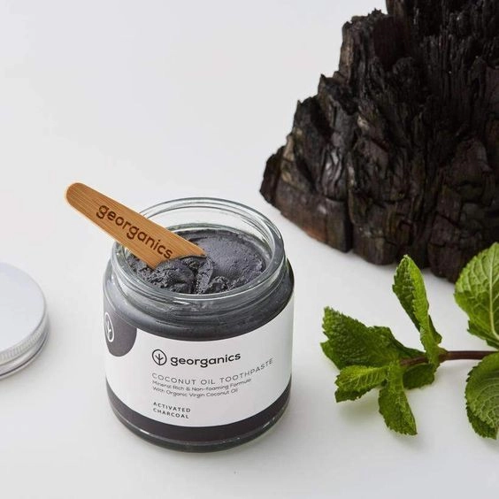 GEORGANICS KIT ENJUAGUE BUCAL NATURAL + DENTIFRICO CARBON NATURAL - Imagen 2